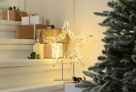 46cm Dewdrop Star on Stand - 720 Warm White Led