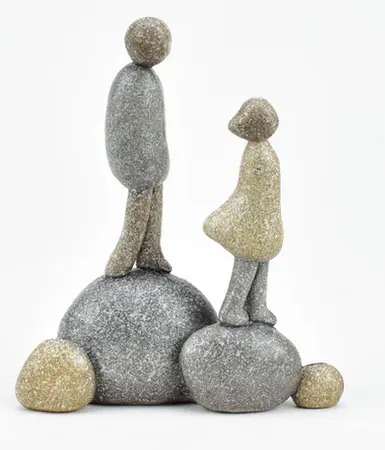 Hestia Pebble Couple Standing Figurine