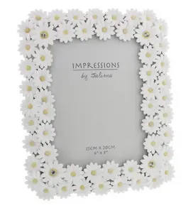 Impressions White Resin Daisy Photo Frame 6" x 8"