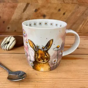 M89 Rabbit And Daisies Mug