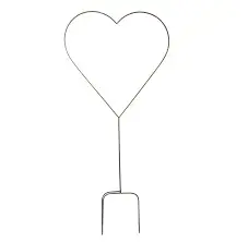 Med Metal Heart Garden Stake