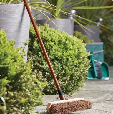 Natural Bristle Yard Broom 30 cm