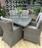 San Marino 6 Seat Triangular Dining Set