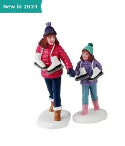 SKATING SISTERS, SET OF 2